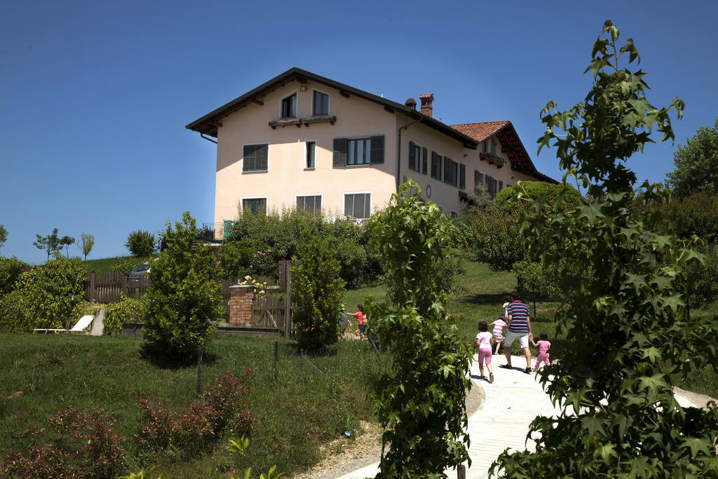 Вілла Cascina Papa Mora Cellarengo Екстер'єр фото